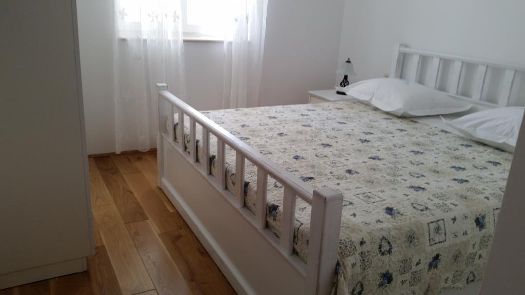 Apartments Rustic Biograd Na Moru Pokoj fotografie